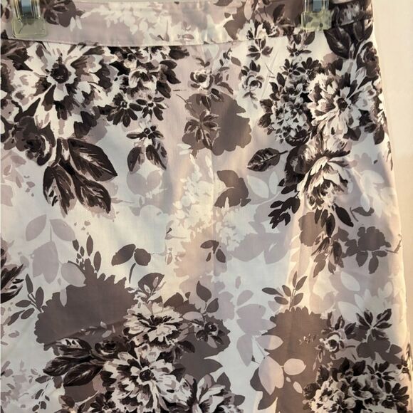 Van Heusen Floral Print Women's Skirt Sz 4 - Picture 3 of 5